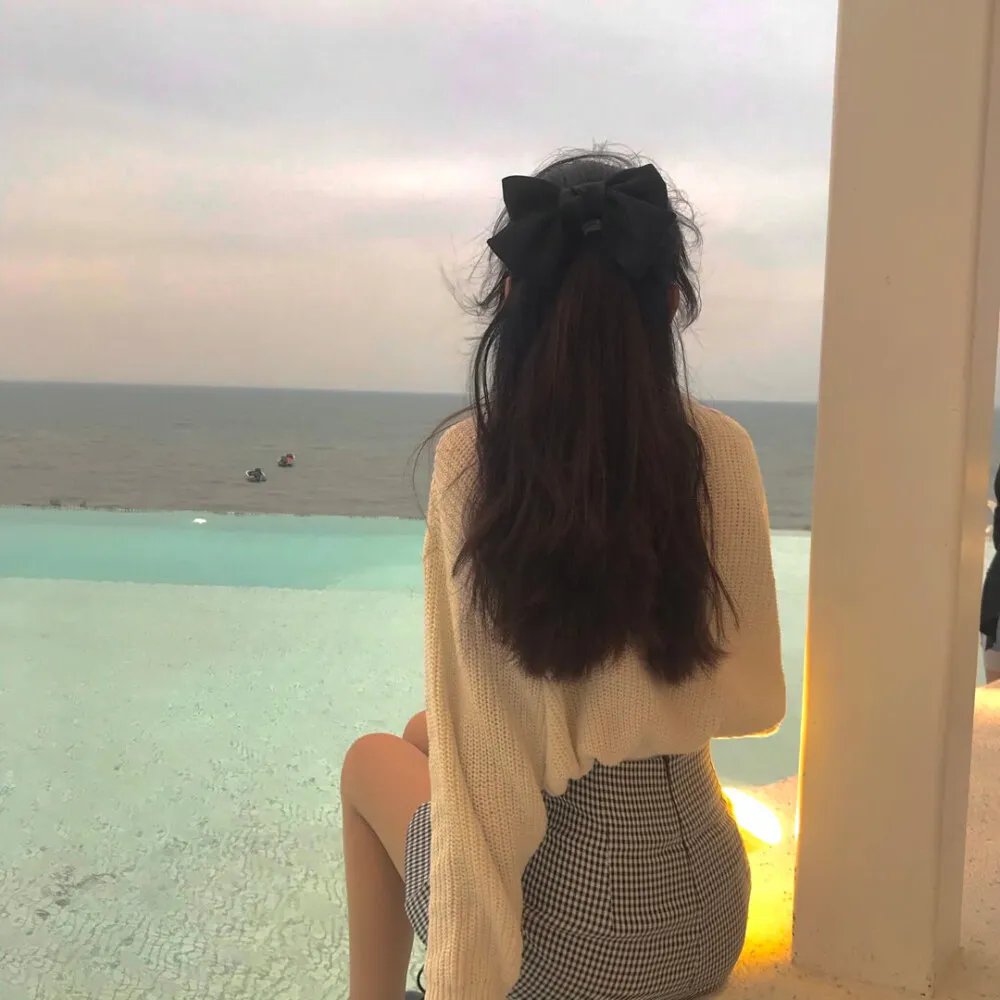 小色狼封面